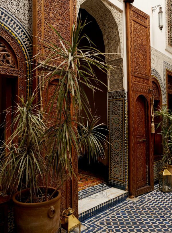 old riad gate